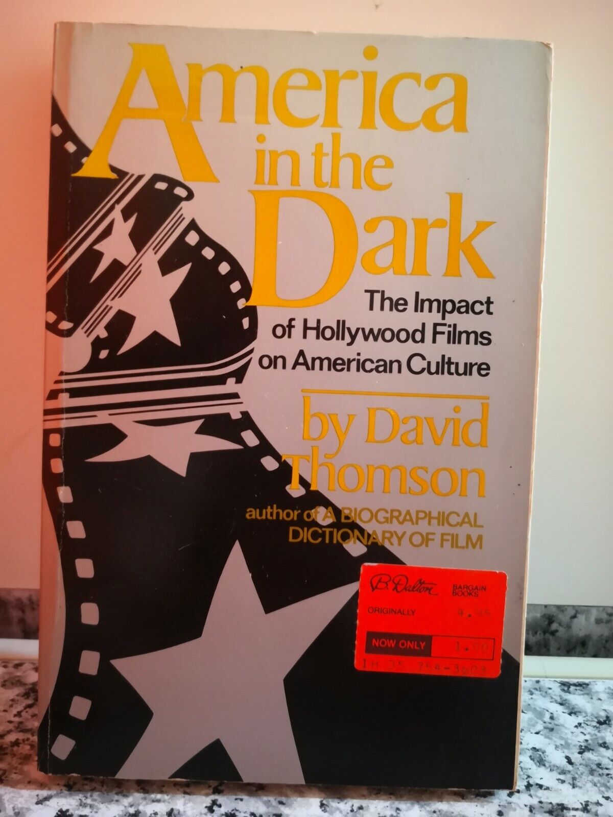 America in the Dark di David Thomson,  1977,  William Morrow And Company -F