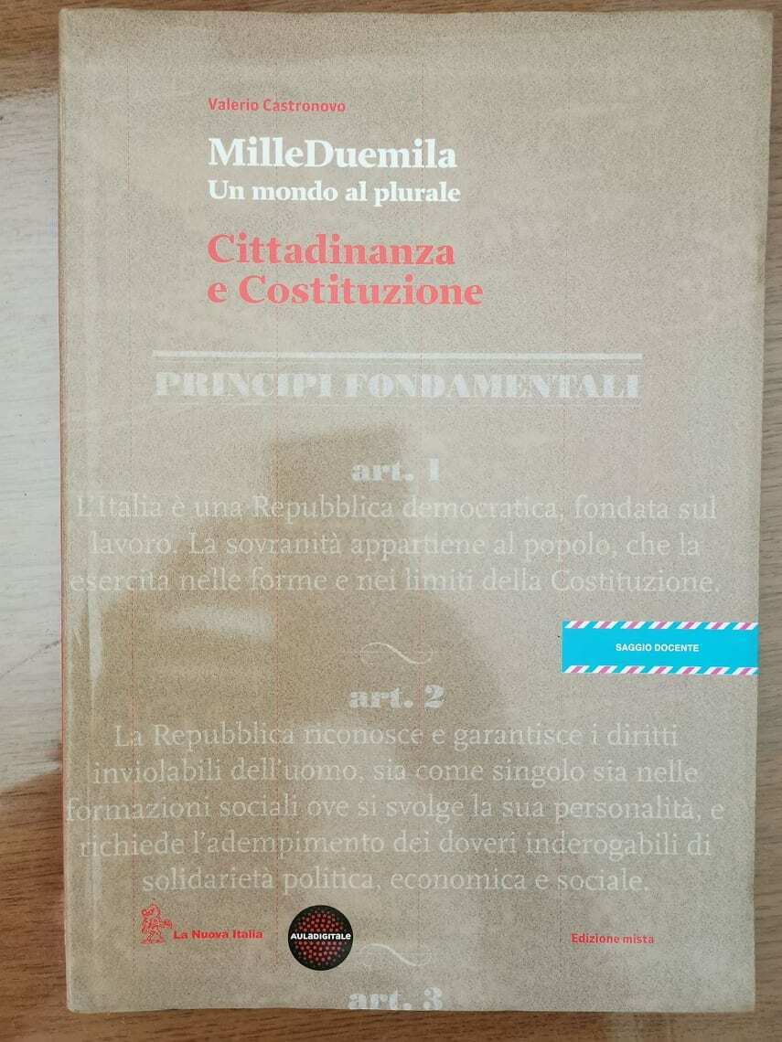 Cittadinanza e Costituzione - V. Castronovo - La Nuova Italia - 2012 - AR