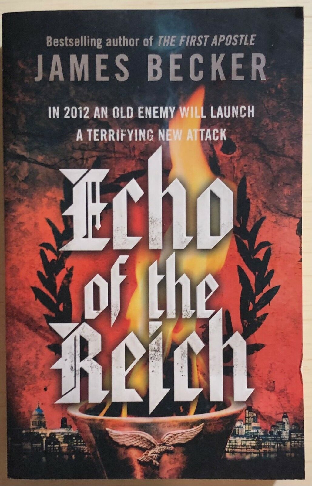 Echo of the Reich di James Becker, 2012, Random House