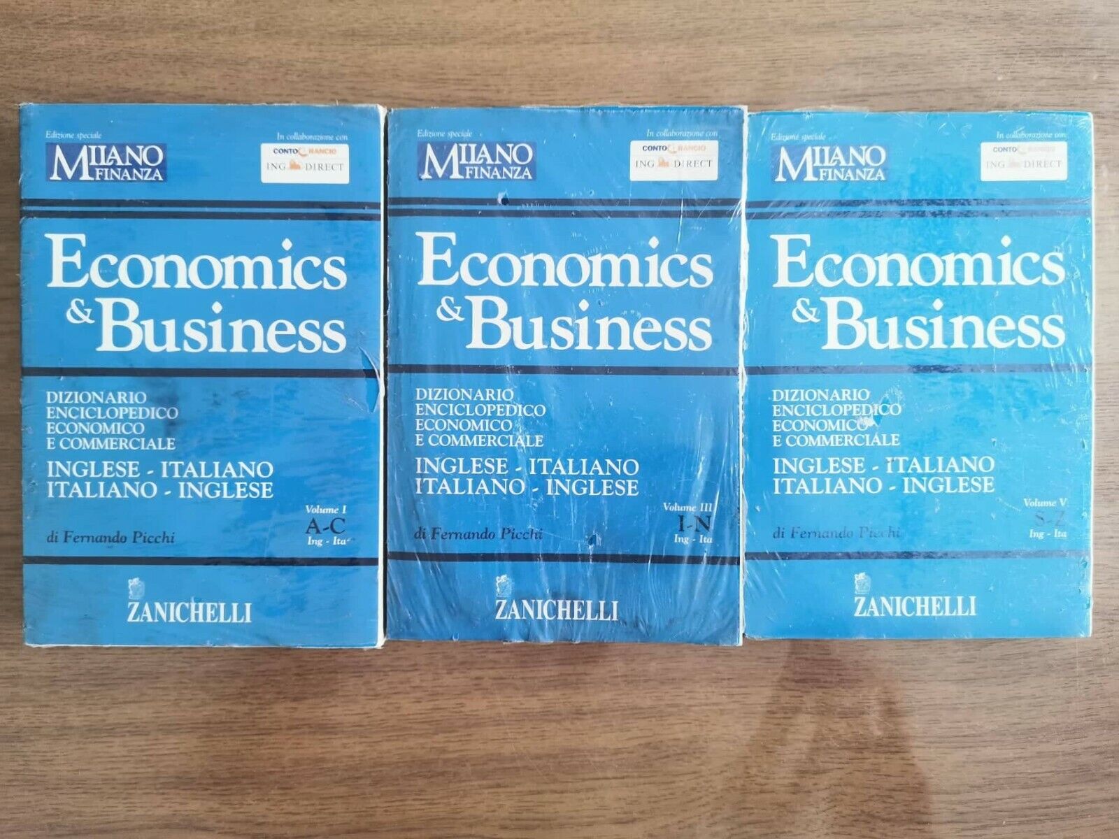 Economics & Business vol. I, III, V - F. Picchi - Zanichelli - 2004 - AR