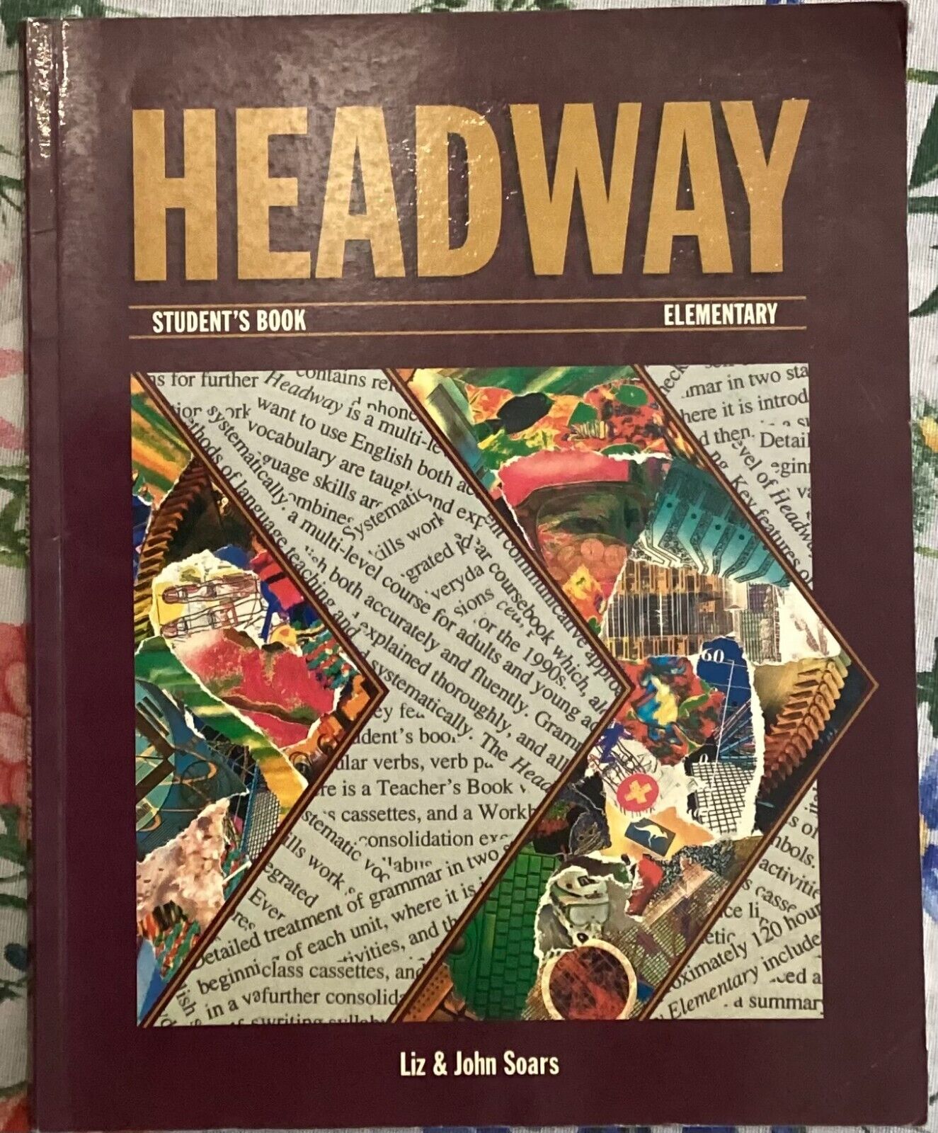 Headway student?s book. Elementary di Liz Soars, John Soars, 1993, Oxford Uni