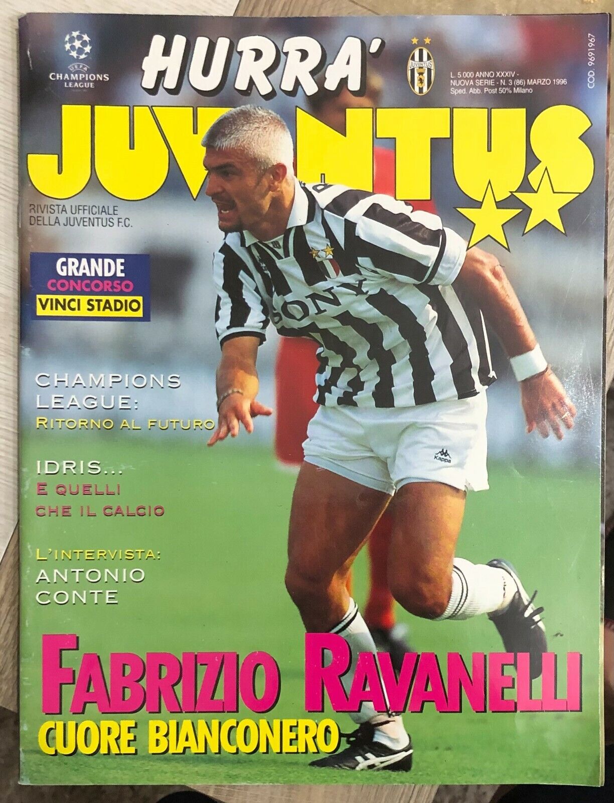 Hurr? Juventus n. 3/1996 di Aa.vv.,  1996,  Juventus F.c.