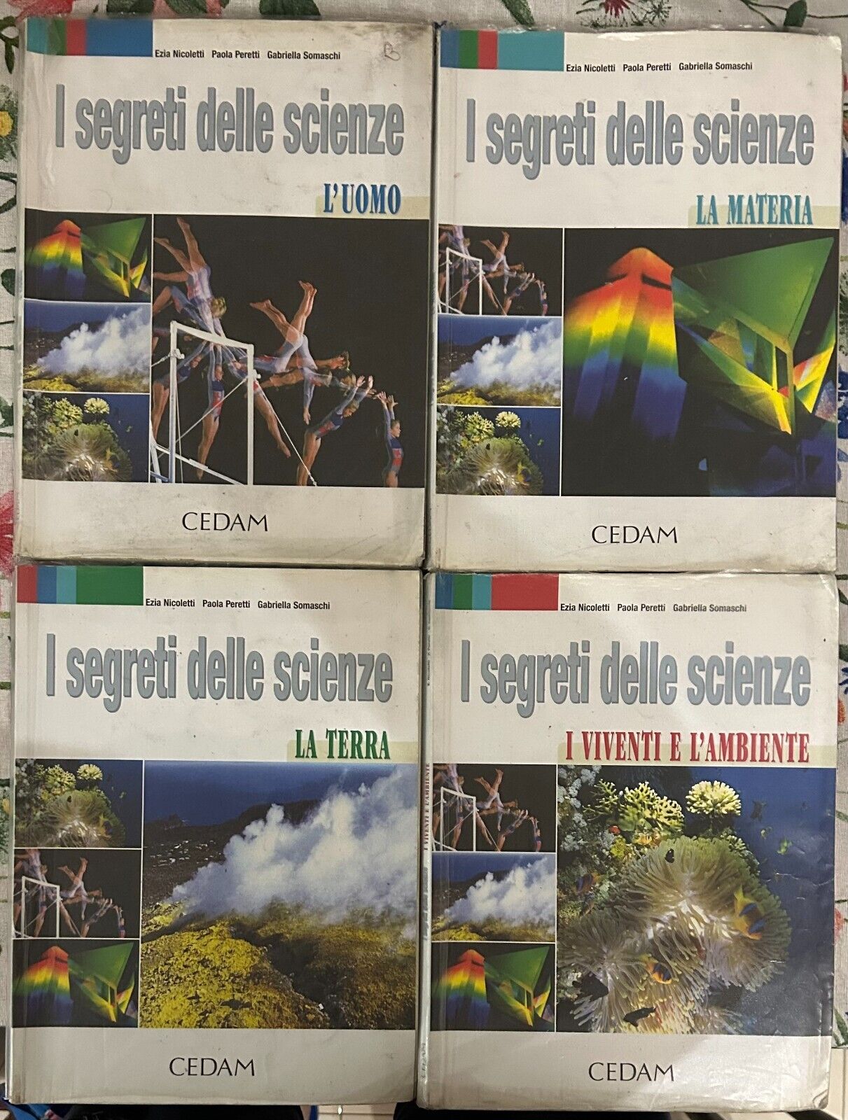 I segreti delle scienze 4 volumi. Per le Scuole superiori di Ezia Nicoletti, Pa