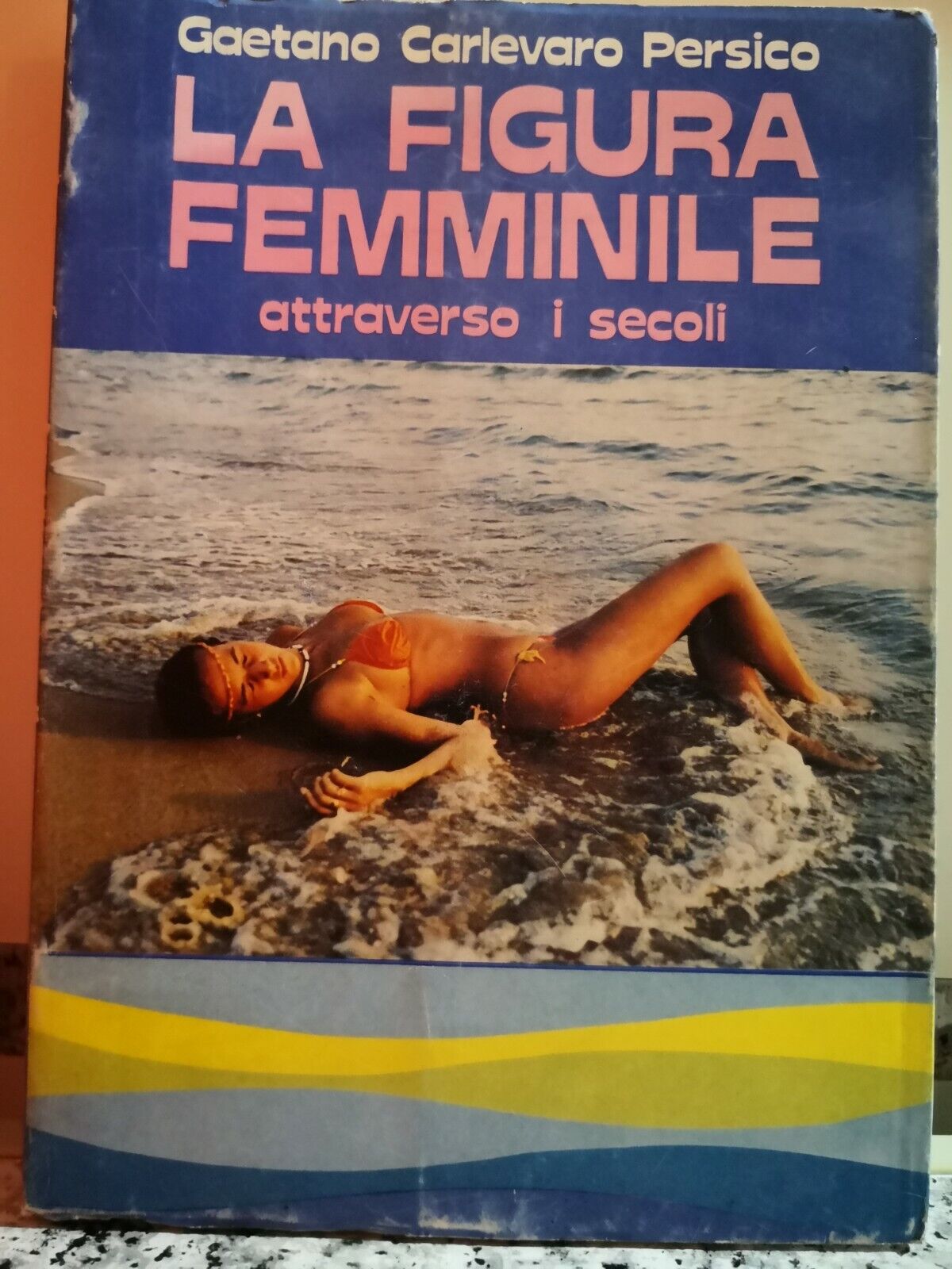  La figura femminile  di Gaetano Carlevaro Persico,  1981,  Pozzetto-F