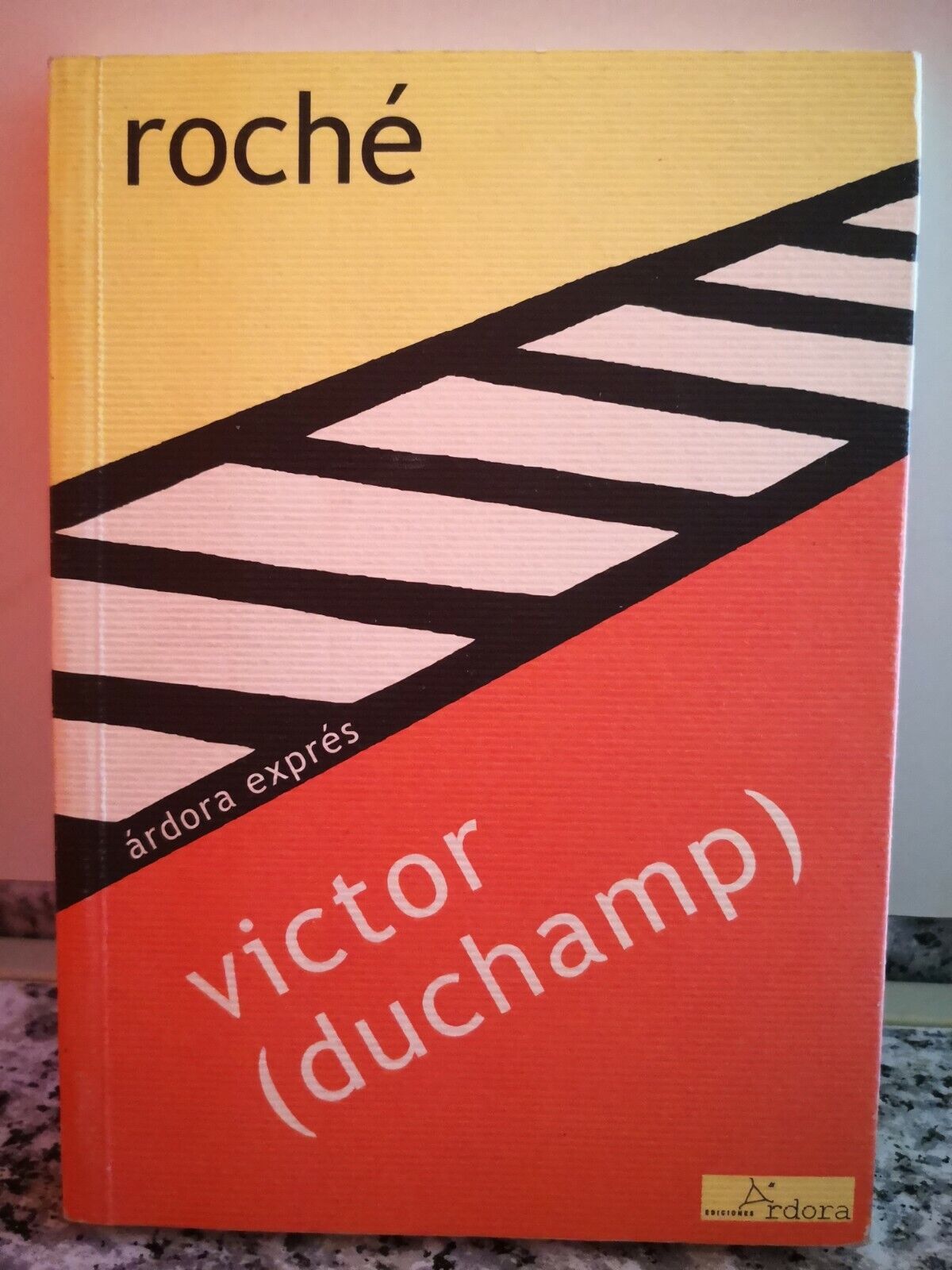 Roch?  di Victor Duchamp,  2010,  Andora Expres