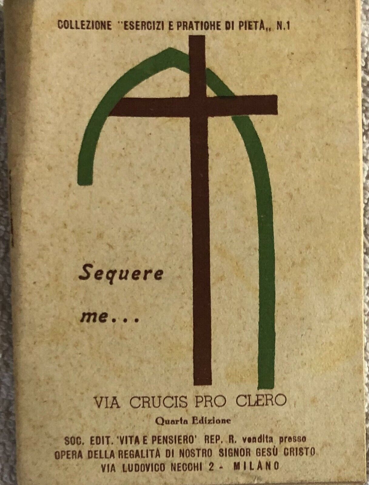 Sequere me... Via Crucis pro clero di Aa.vv.,  1945,  Societ? Editoriale Vita E 