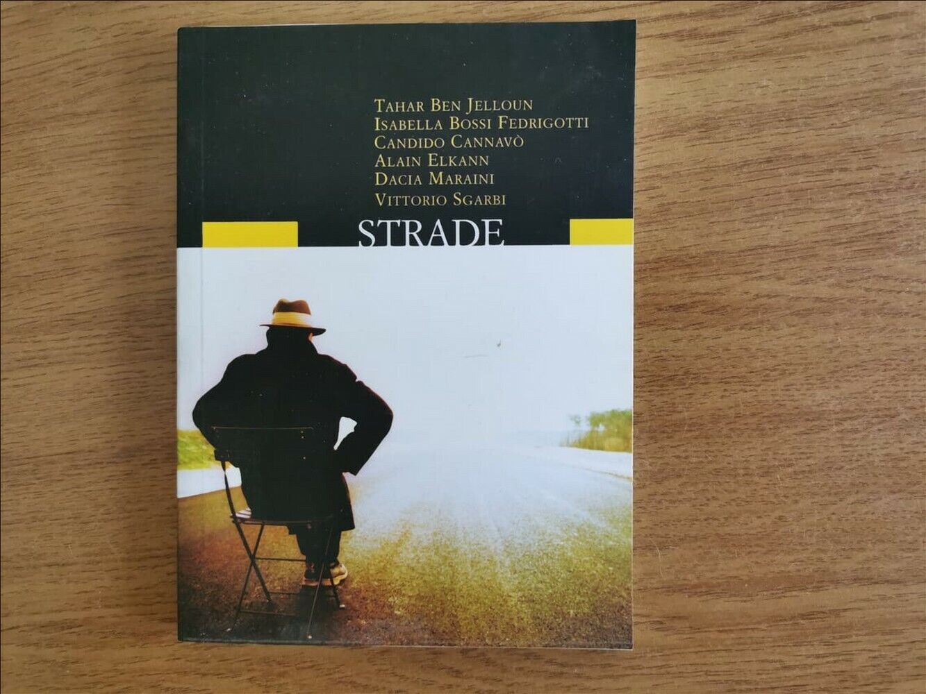 Strade - AA. VV. - RCS Libri - 2004 - AR
