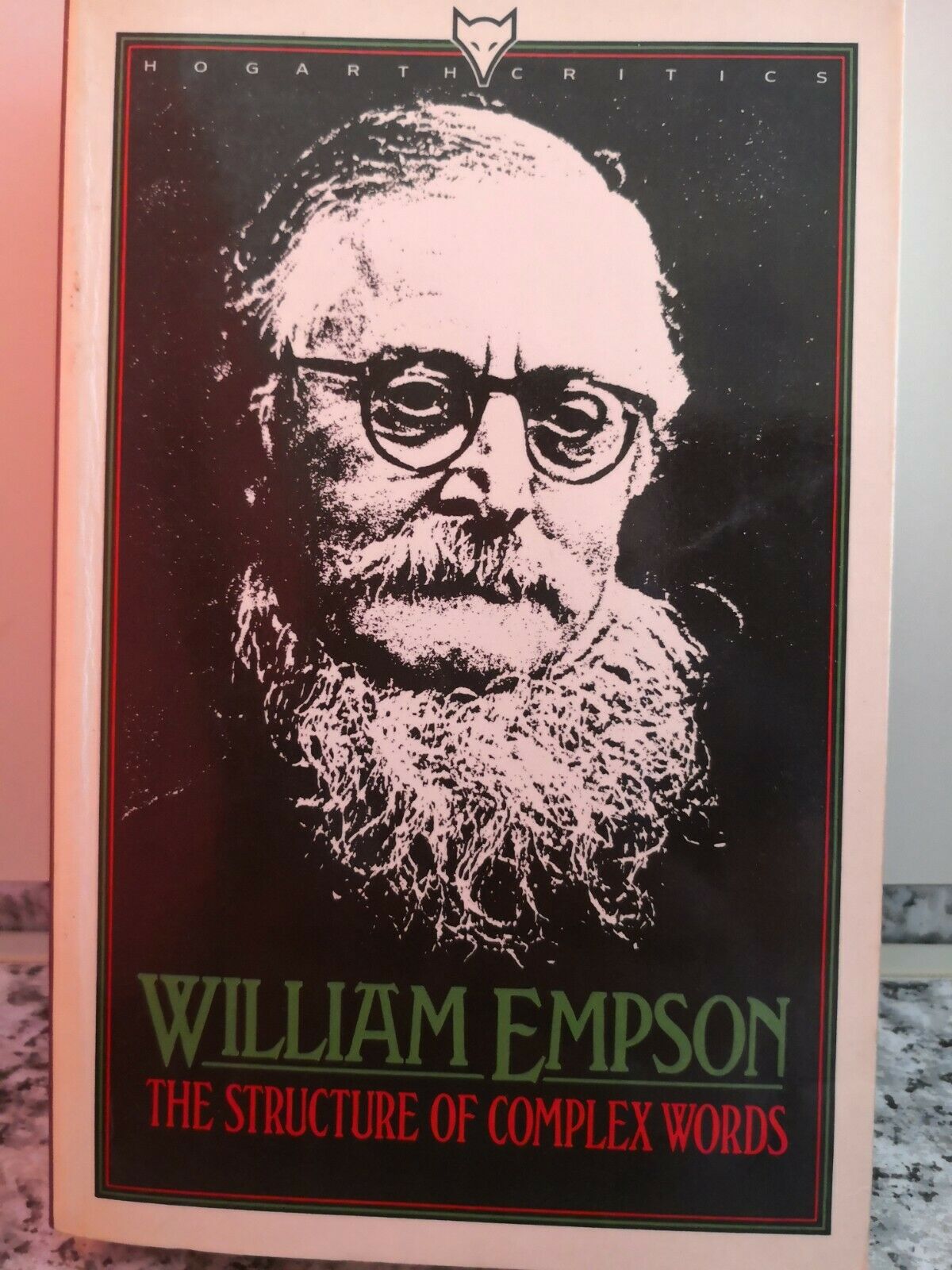 the structure of complex word  di William Empson,  Hogarth Press London 1985 -F